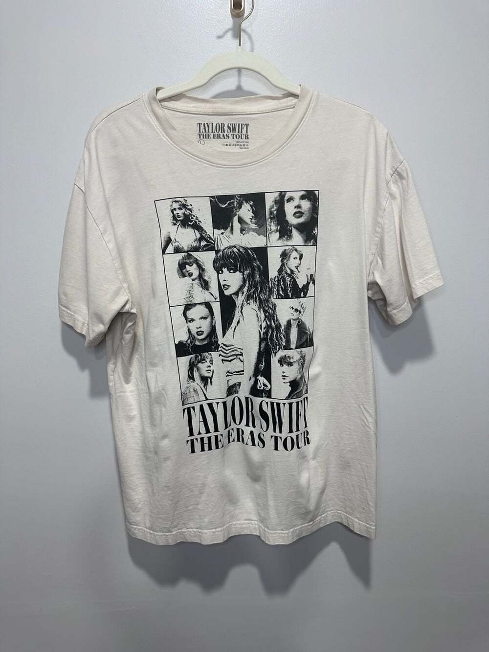Taylor Swift The Eras Tour Beige Photo Grid T-Shirt Size L